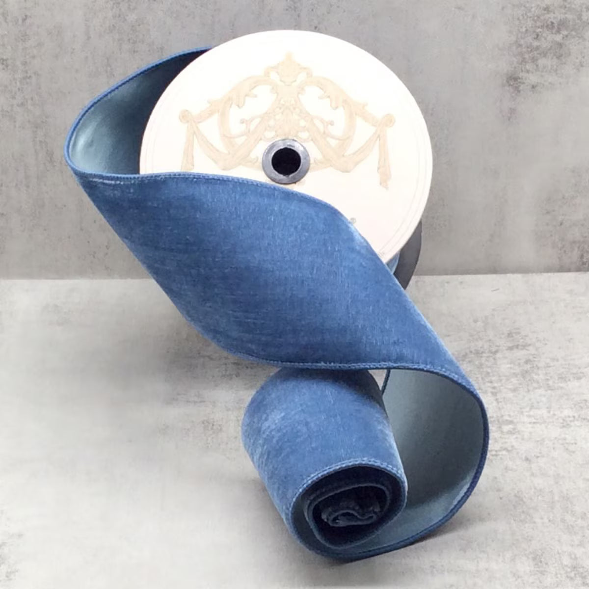 4" x 10yds lush velvet metallic light gold back, dusty blue