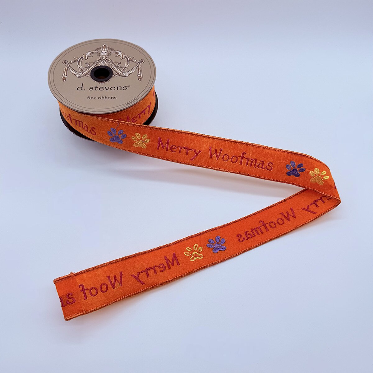 1.5“ x 10yds felt embroidery merry woofmas dog print, orange