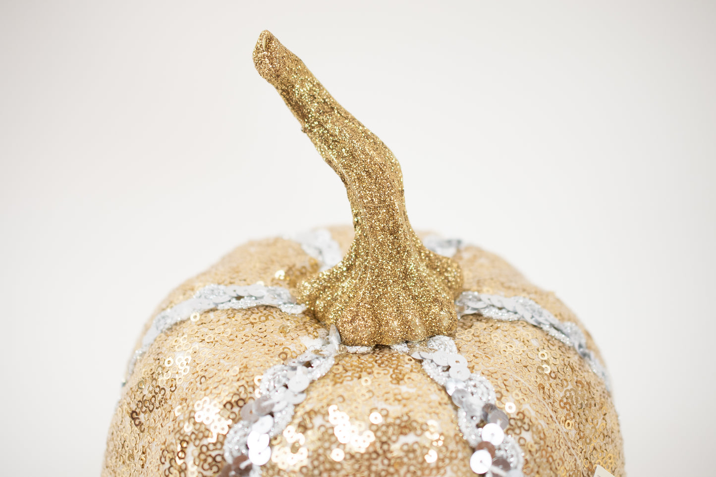 HALLOWEEN PUMPKIN - Burlap and Bling Decor