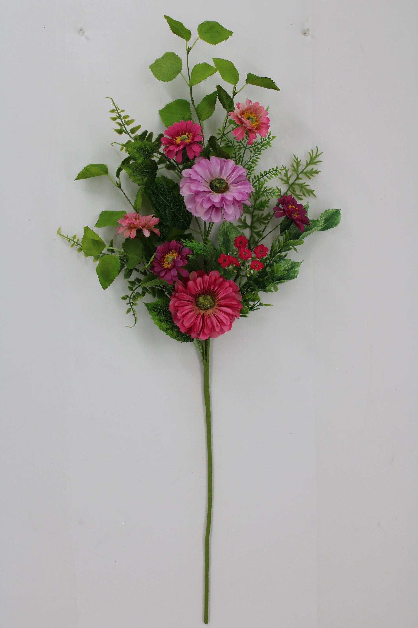 33 IN DAISY SPRAY - Burlap and Bling Decor