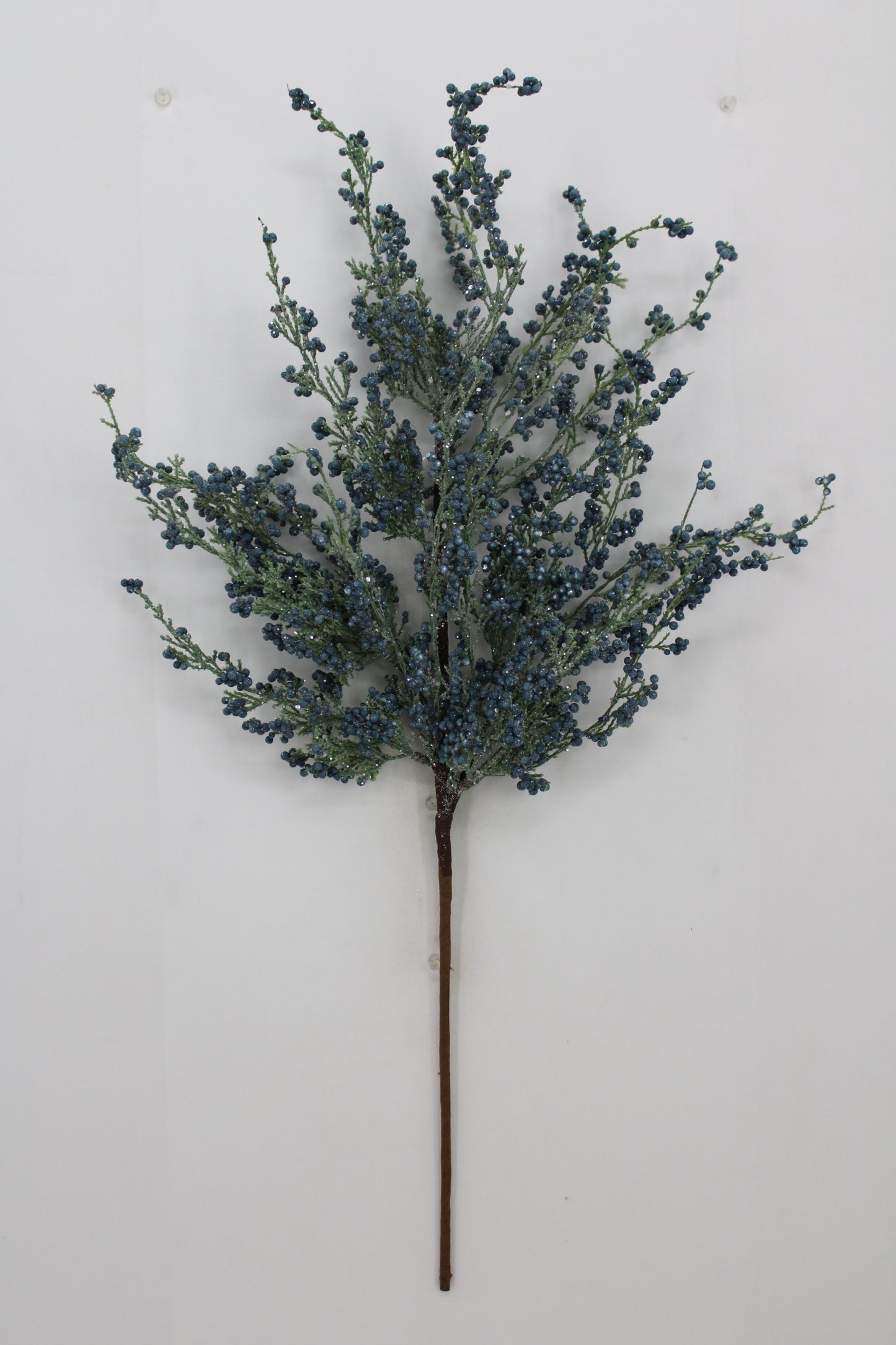 30 " MULTI BLUE TINT PINE BERRY SPRAY
