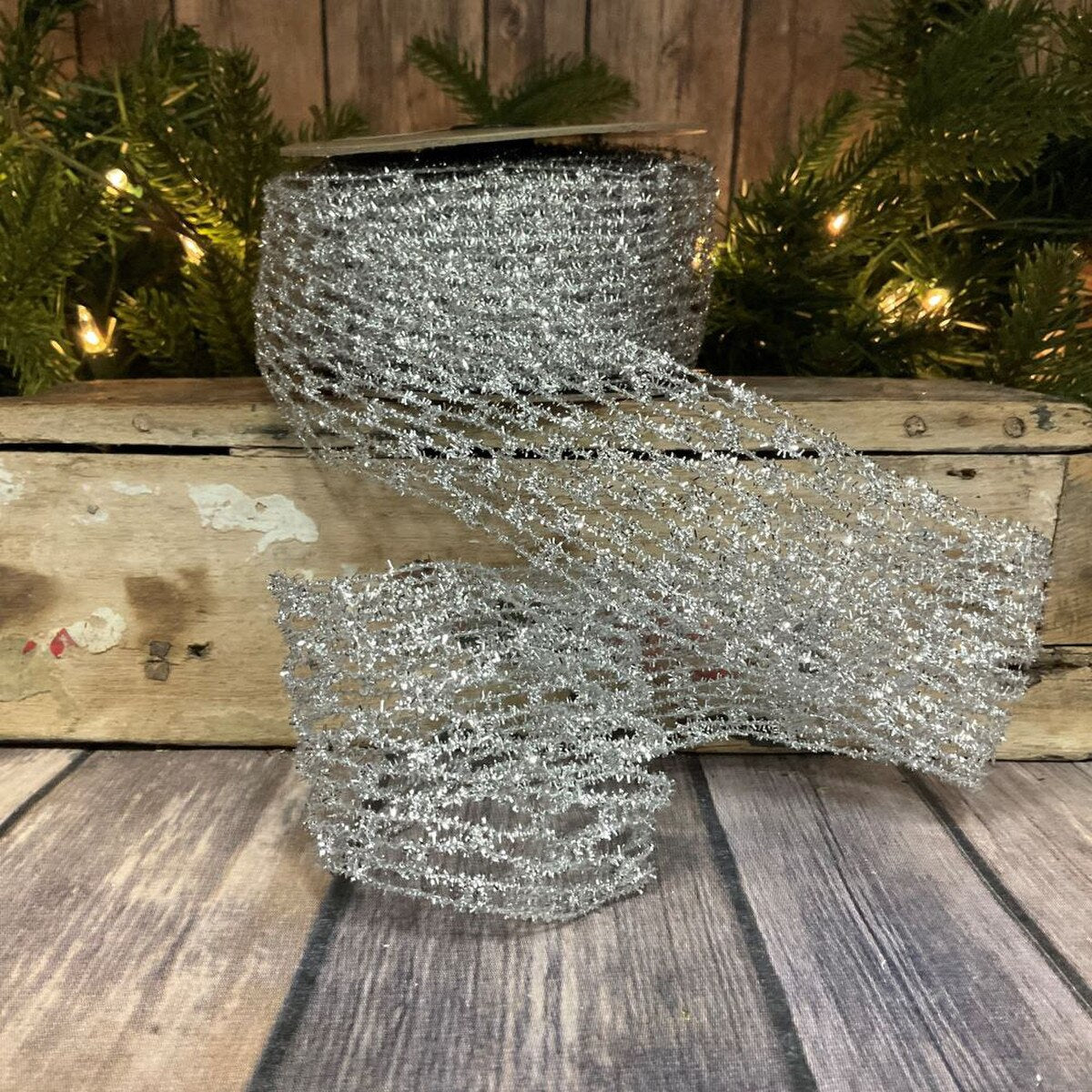 2.5“ x 10yds metallic diamond stretch tinsel, silver - Burlap and Bling Decor