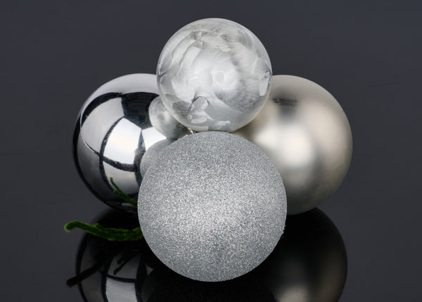 100/80MM BALL CLUSTER SILVER - Burlap and Bling Decor