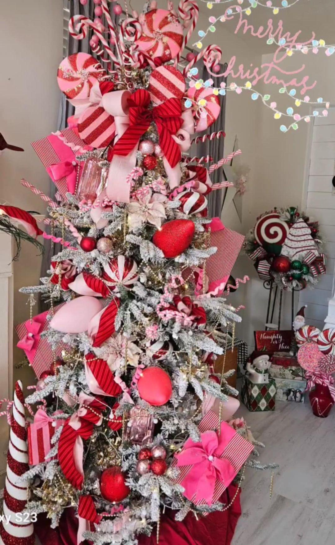 December 2023 Tutorials - Burlap and Bling Decor