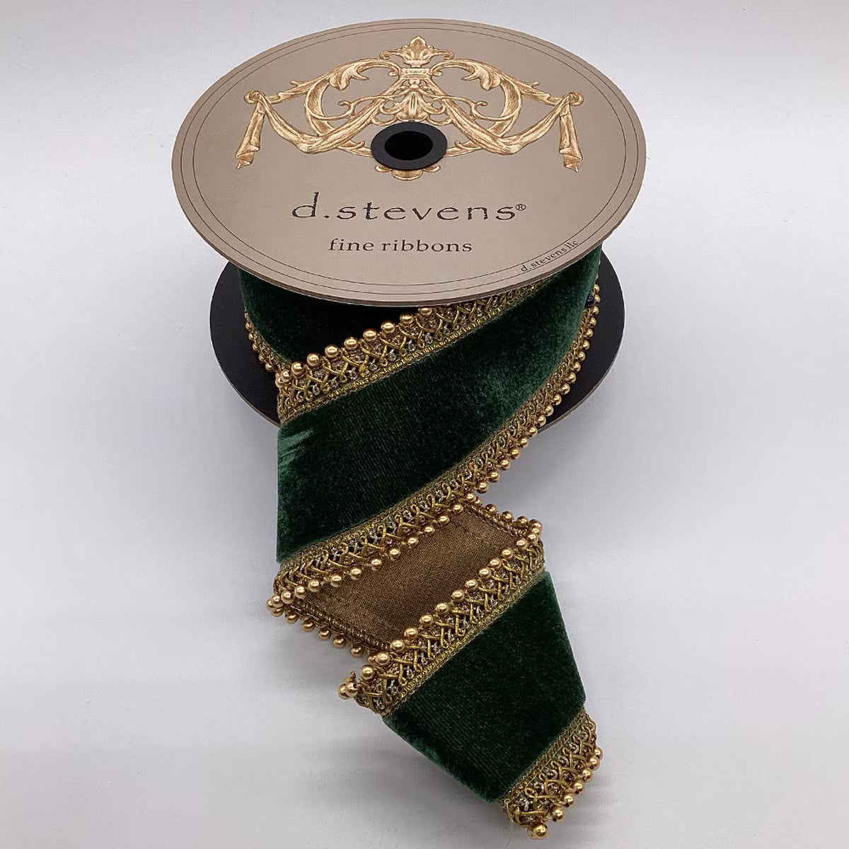 2.5“ x 5yds velvet antique gold bead trim, dark green