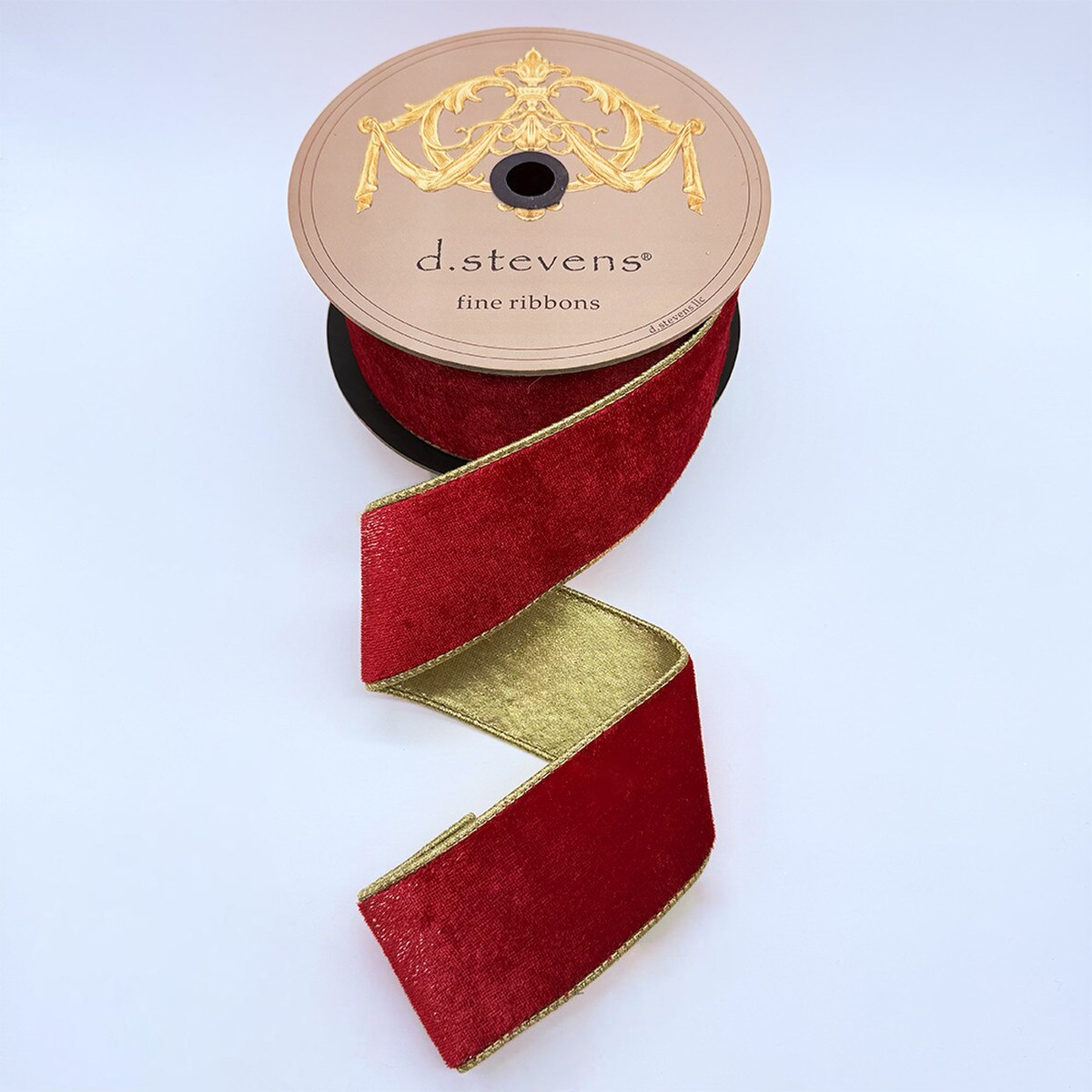 2.5" x 10yds ice velvet metallic gold back, red