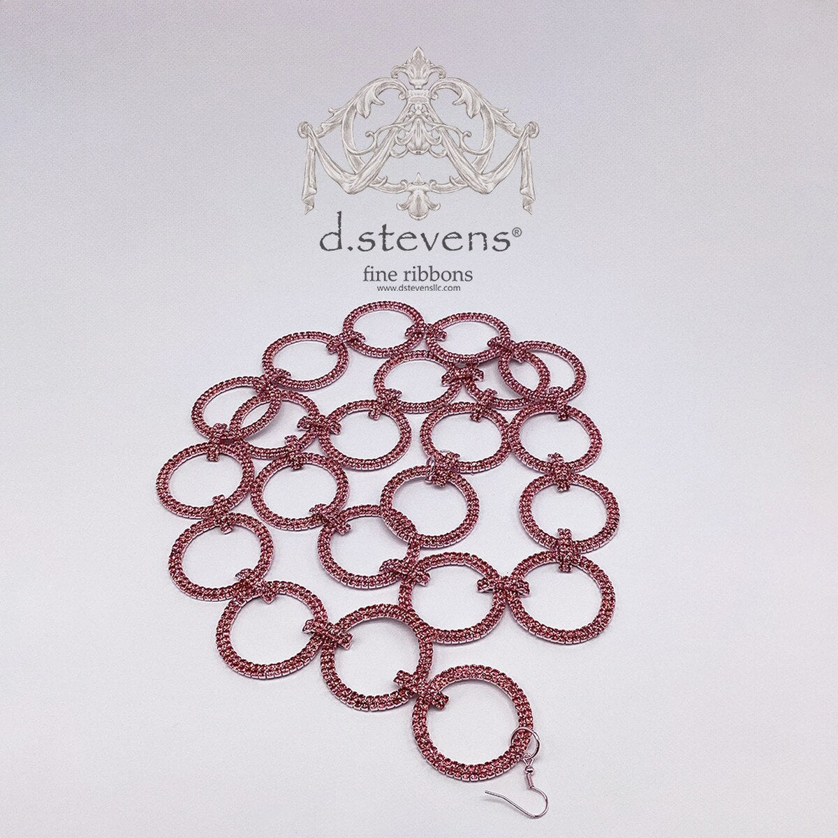 1.5“ x 36” circle crystal garland hooks, light pink - Burlap and Bling Decor