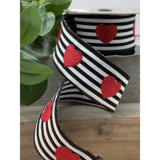 2.5“ x 5yds canvas stripe, embroidery red hearts, black-white