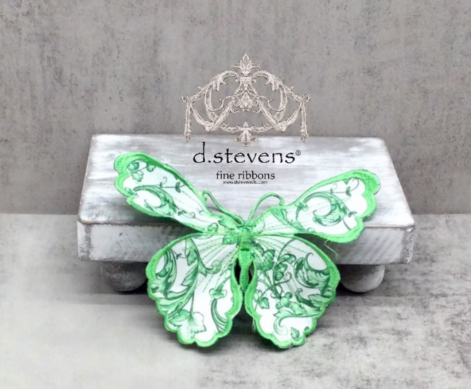 6" acanthus scroll chinoiserie butterfly clip, spring green white