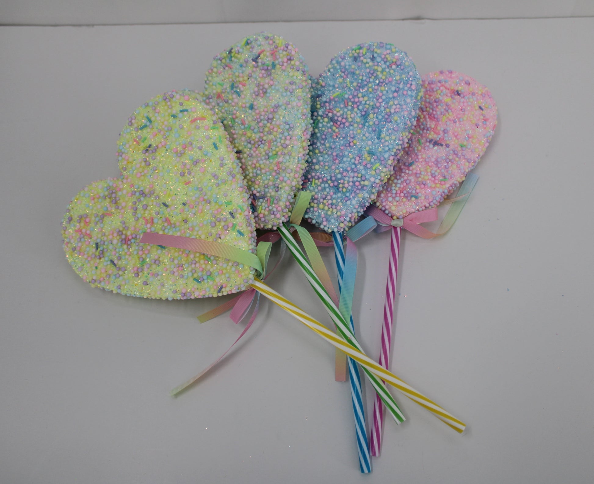 13.5 IN HEART SPRAY COLORS SET of 4 - Burlap and Bling Decor