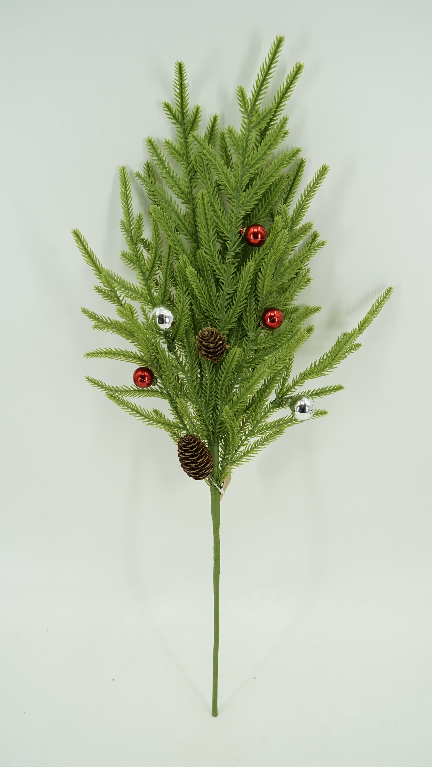 26 IN MIXED NORFOLK PINE BALL