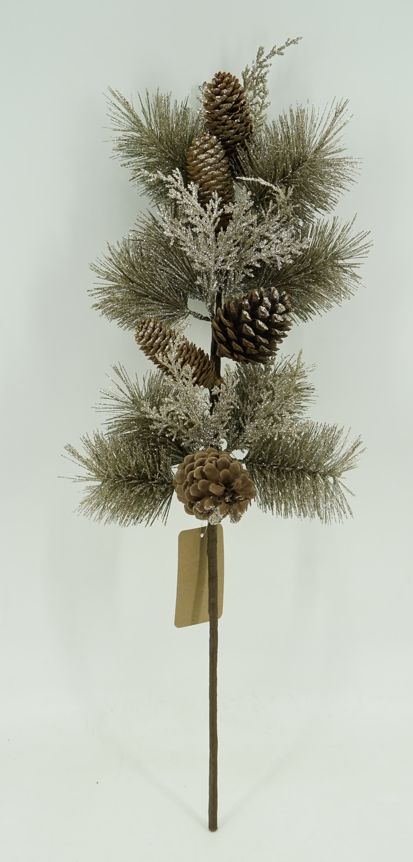 26 IN NEEDLE PINE PINECONE