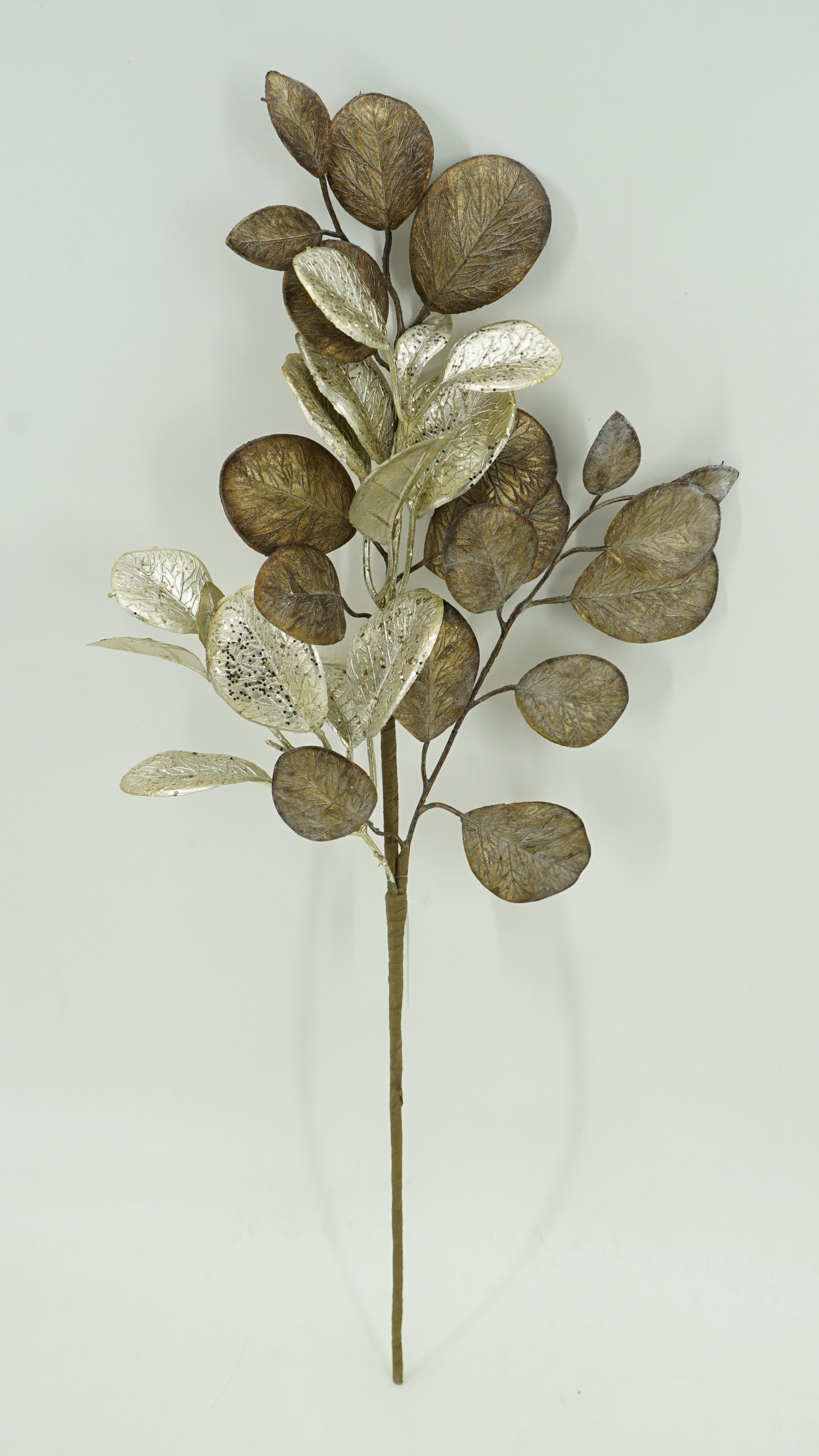 23 IN EUCALYPTUS LEAF SPRAY