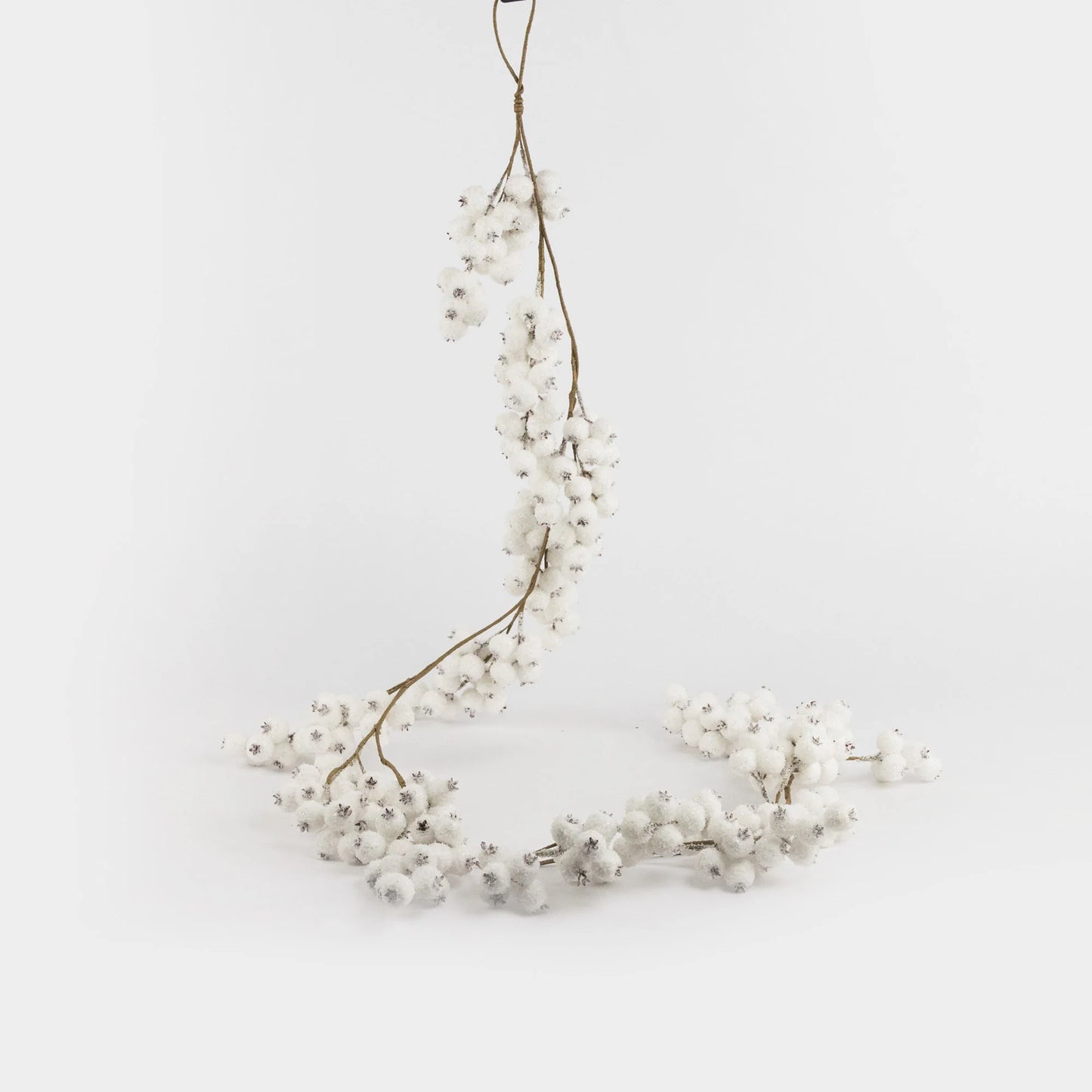 BERRY VINE WHITE