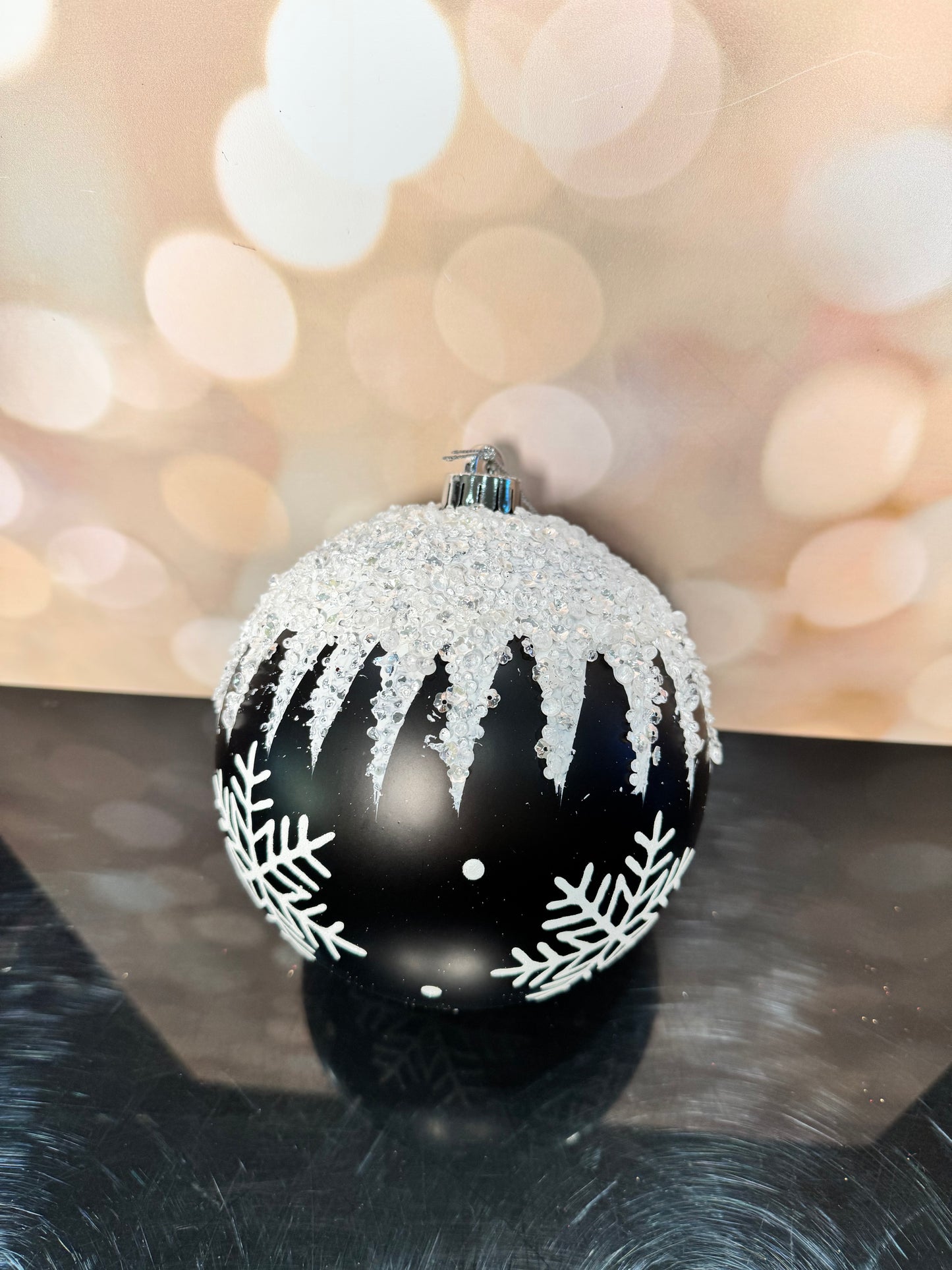 6" SNOWFLAKE//ICICLE/DOTS ORN MATTE BLACK/WHITE - Burlap and Bling Decor