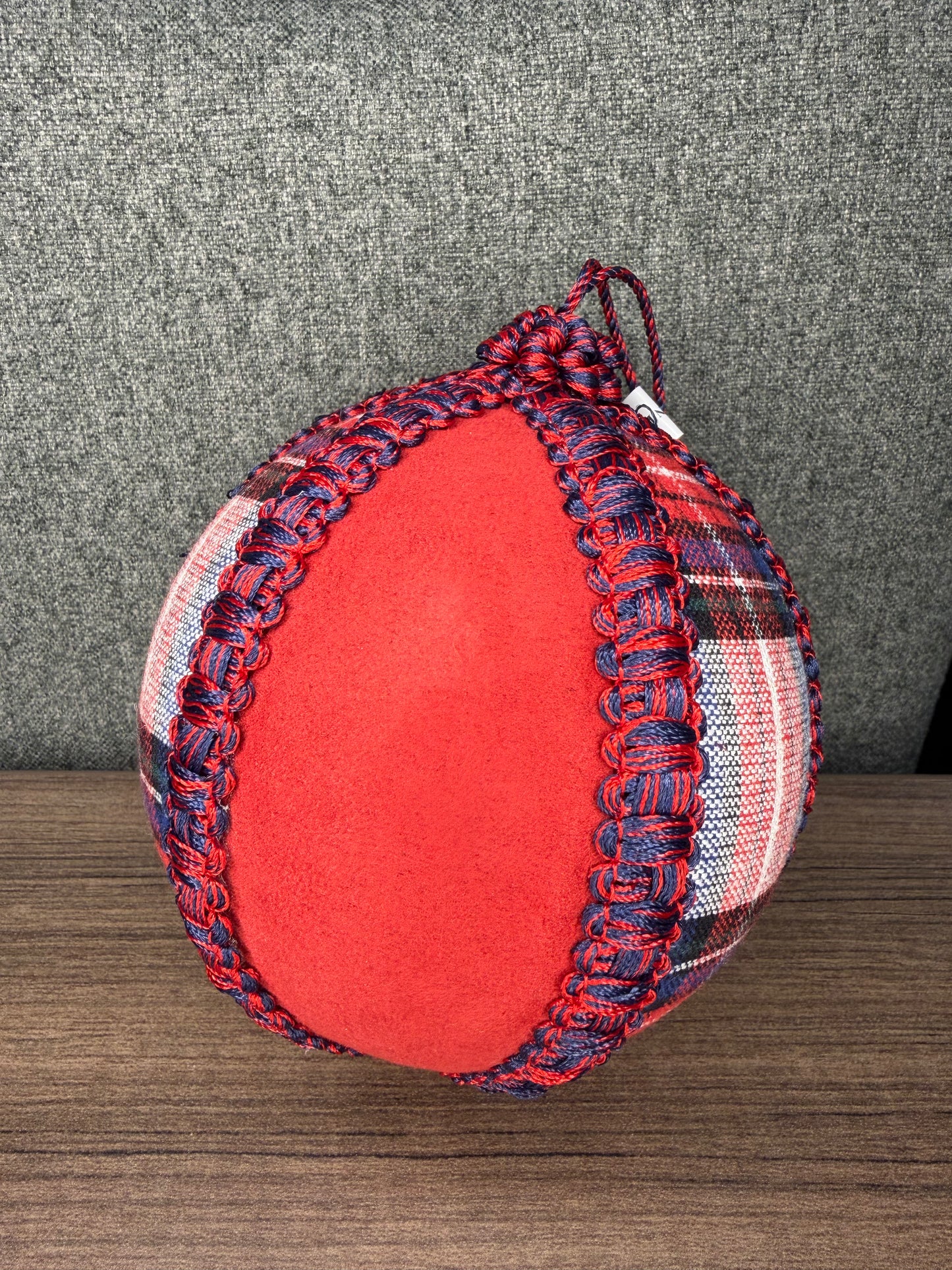 5" SUEDE/PLAID BALL ORNAMENT 2/AST REDB