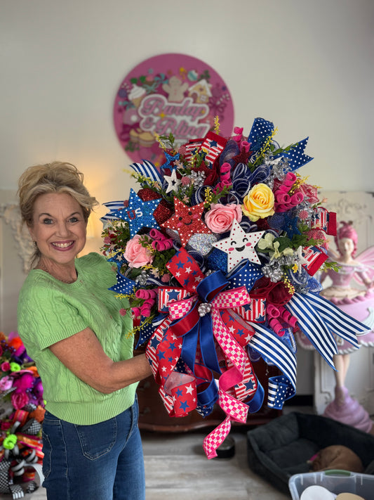 Cute Patriotic Stars Wreath - Burlap and Bling Decor
