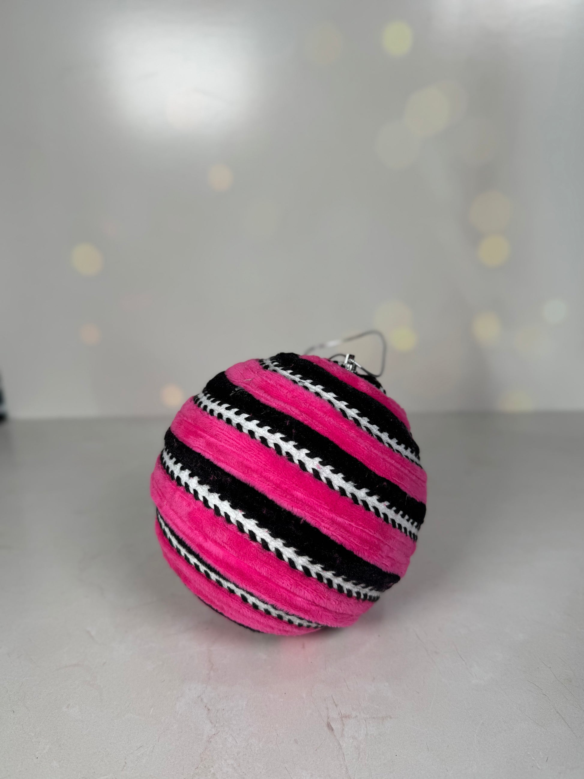 Velvet Stripe Ball DIA5 Pink/Black - Burlap and Bling Decor