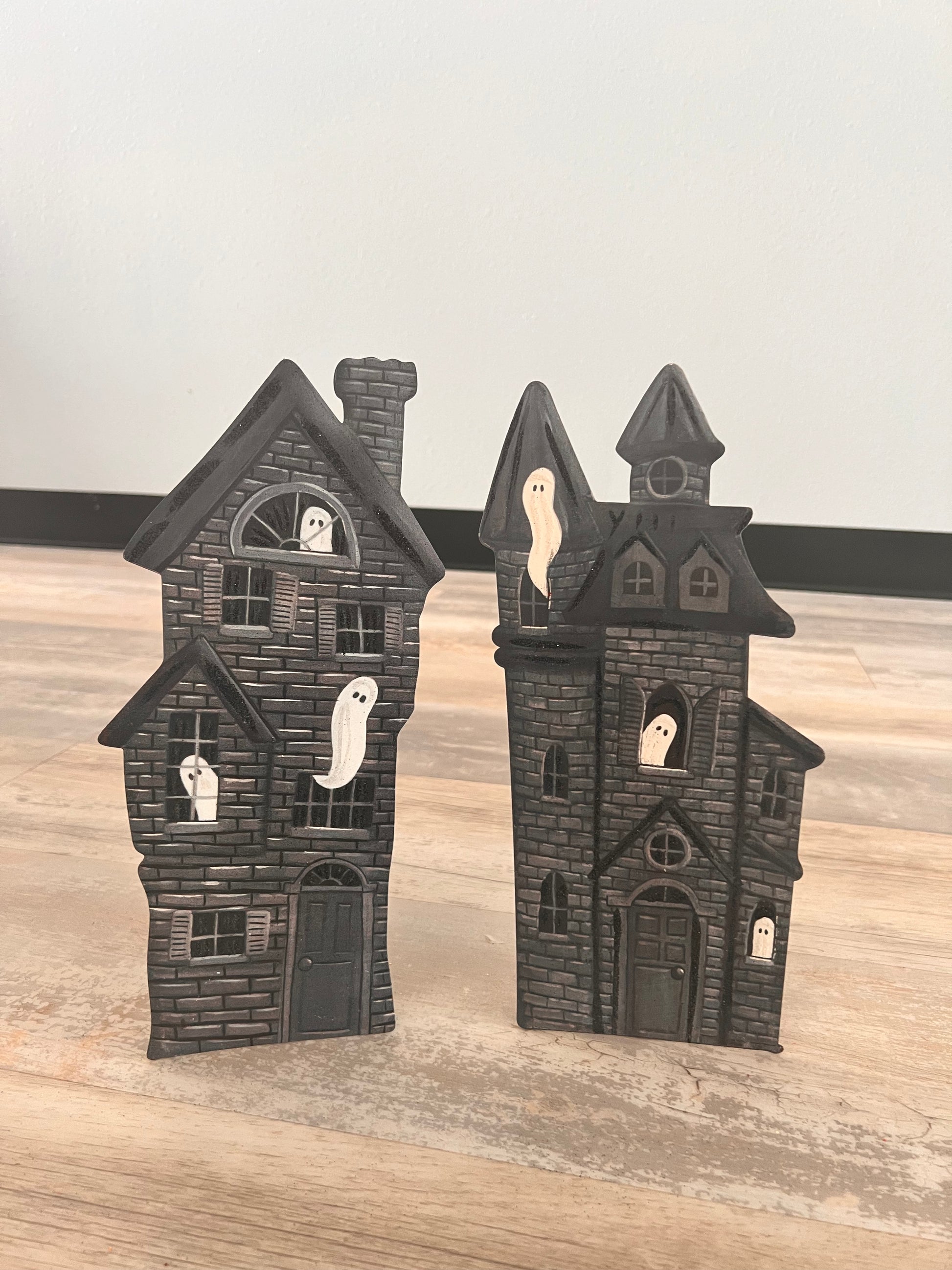 Haunted Houses Sm, Pick 1 - Burlap and Bling Decor