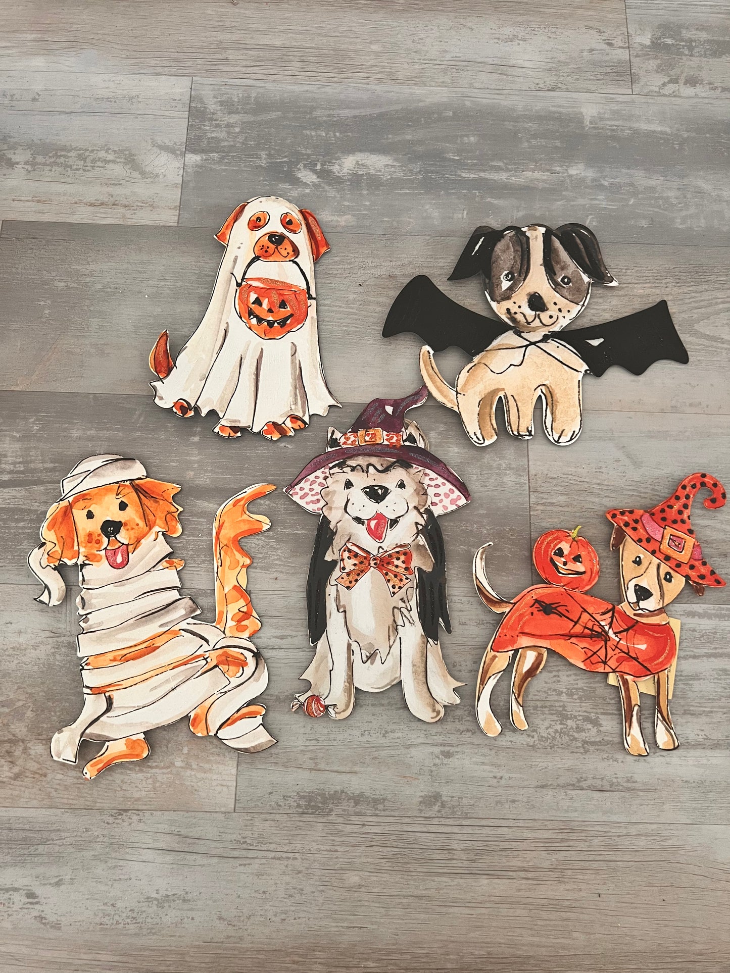 Beck's Costume Puppies, Pick 1