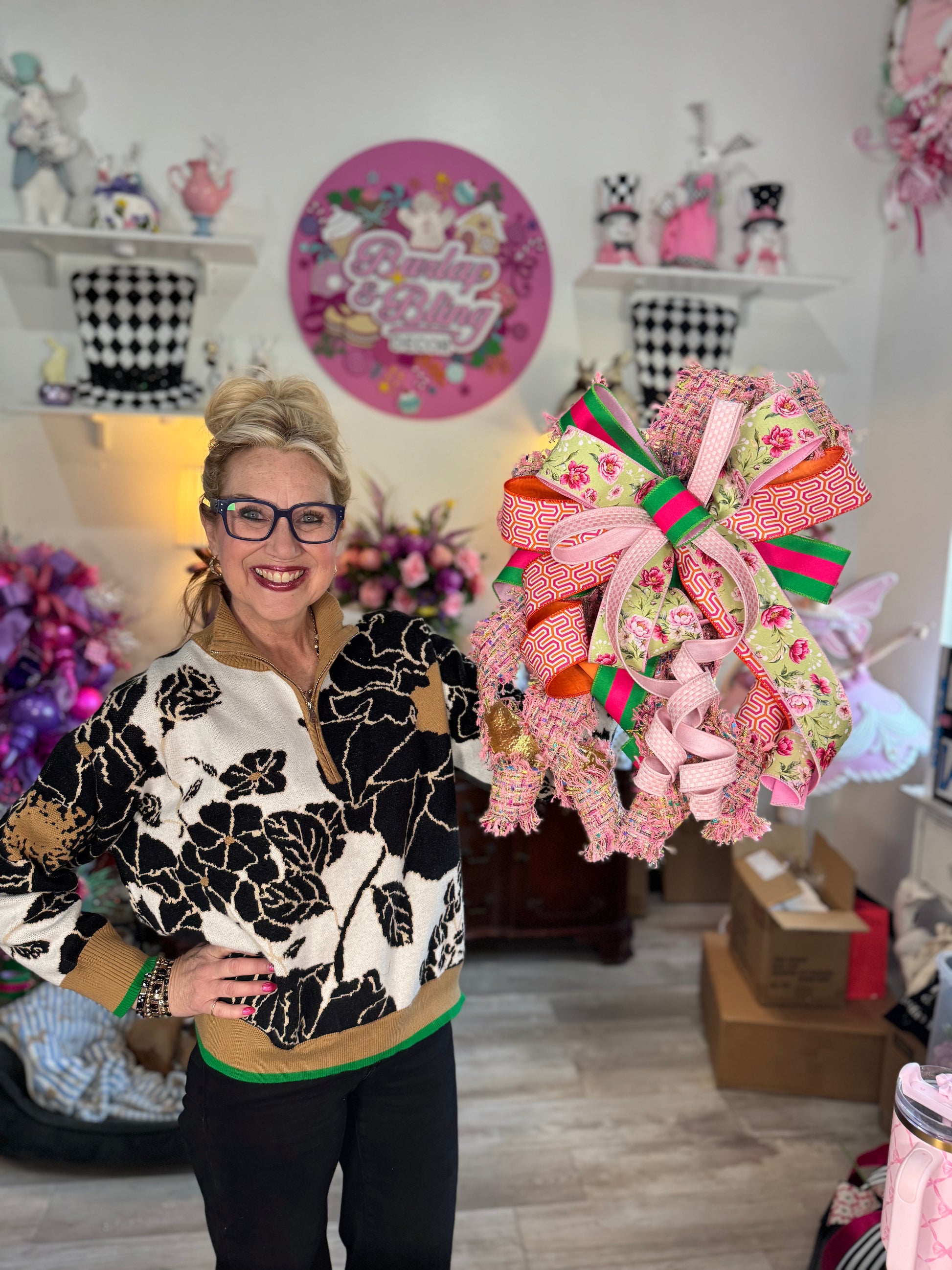 Floral Retro Fun Bow - Burlap and Bling Decor