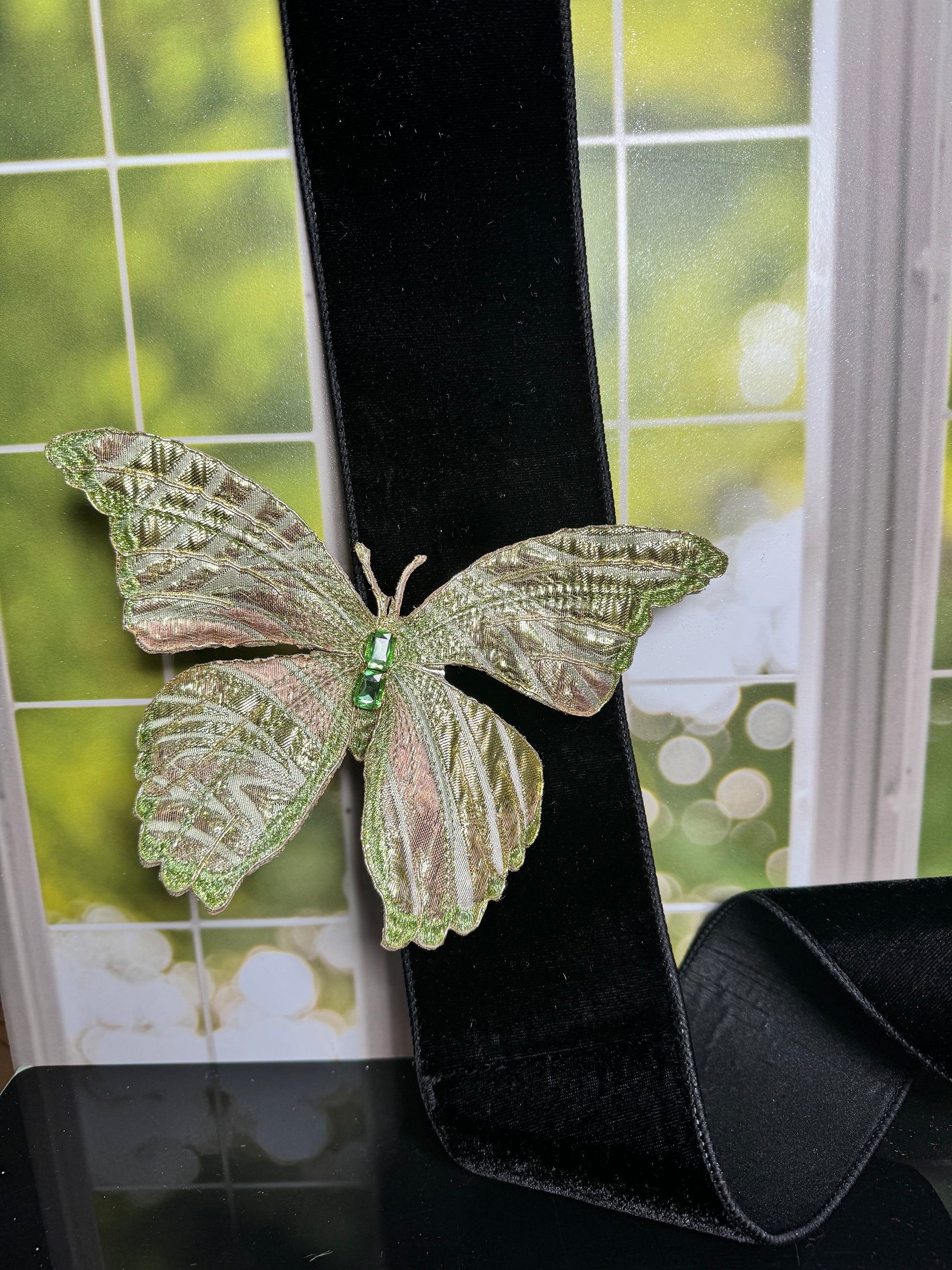9.5” METALLIC JACQUARD WAVE BUTTERFLY CLIP, GOLD BROWN - Burlap and Bling Decor