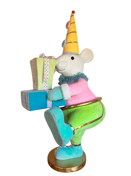 Christmas Mouse W/gifts  38.5''