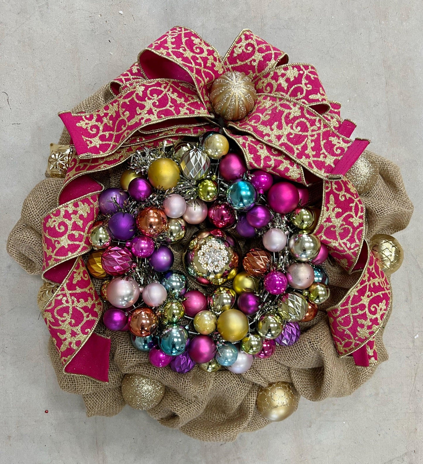Christmas Wreath, Burlap Christmas Wreath - Burlap and Bling Decor